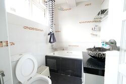 Jalan Senang (D14), Terrace #468157021